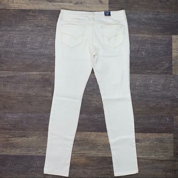 NWT Bullhead Black Skinniest distressed mid rise white Jeans size large L B116 - Picture 6 of 6